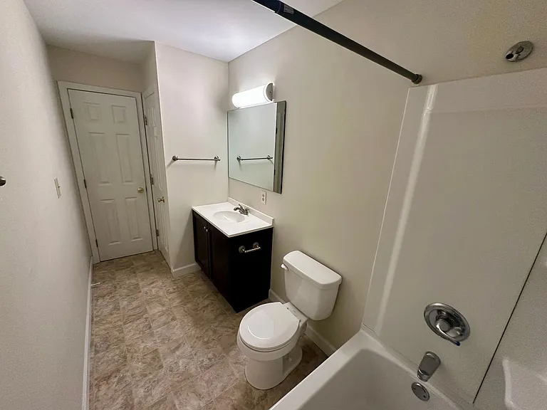 2060B Hideaway Dr — Photo 5