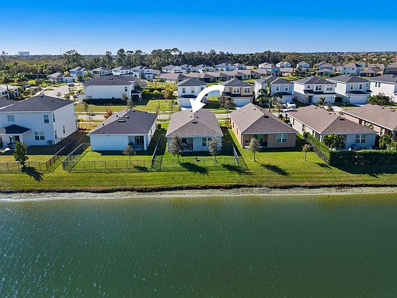 5th image of 10957 SW Pacini Way