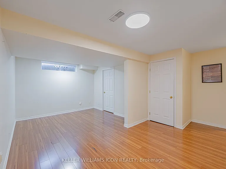 48 Blackdome Cres — Photo 34