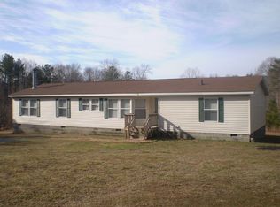 3758 Sycamore Ln, Gloucester, VA 23061