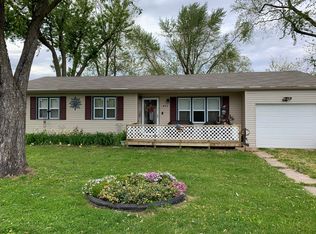 403 W Walnut St, Auxvasse, MO 65231