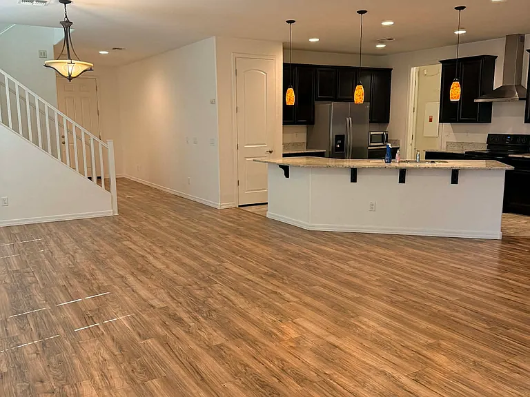 40835 W Patricia Ln — Photo 10