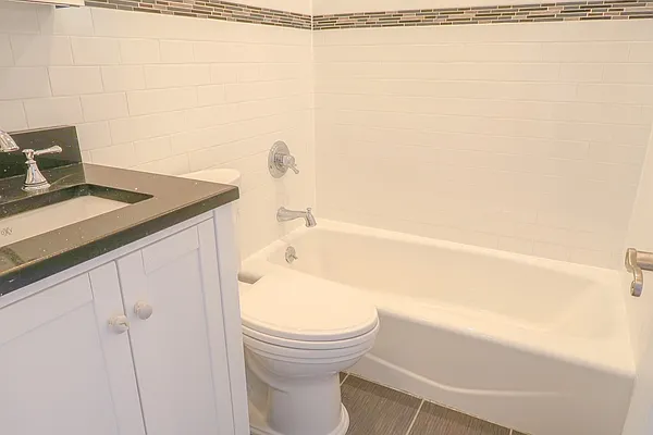 Rented by Level Group | media 5