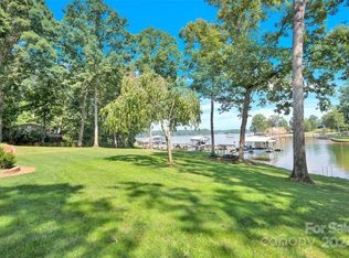 9167 Azalea Rd, Sherrills Ford, NC 28673