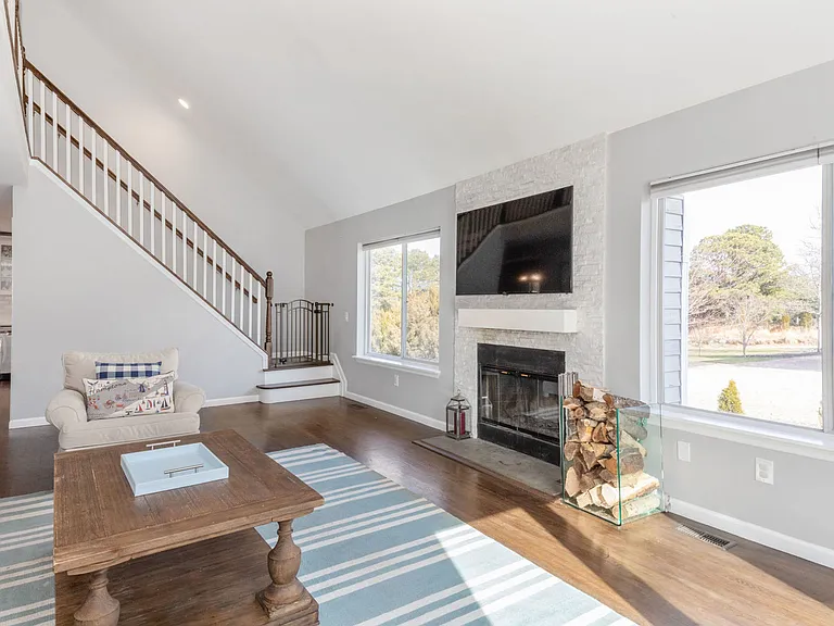 122 Longview Rd — Photo 5