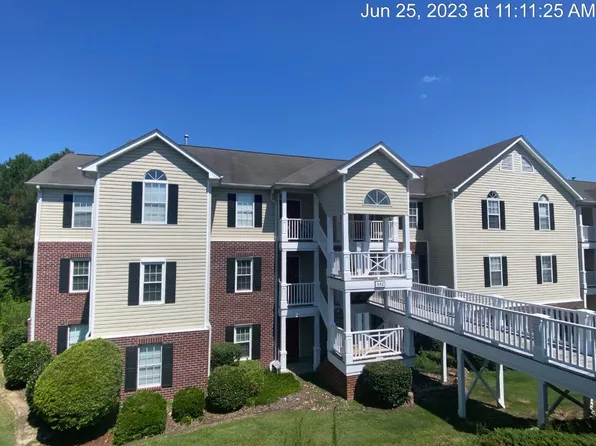 332 Bubble Creek Ct #5-1, Fayetteville, NC 28311