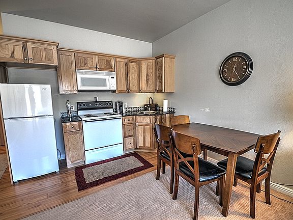 Dining Area/Kitchen