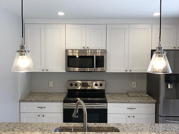 Home For Sale In Sandalwood