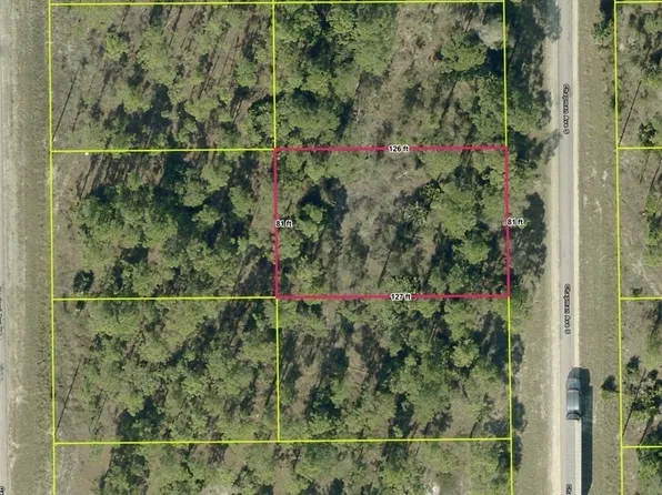 718 Chapman Ave S, Lehigh Acres, FL 33974