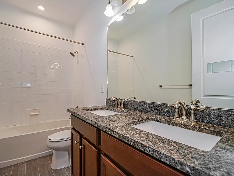 6220 Arcadia Sq — Photo 19