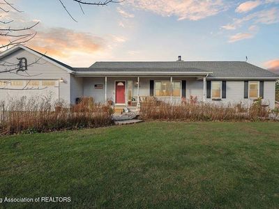 5380 W Lowe Rd, Saint Johns, MI, 48879