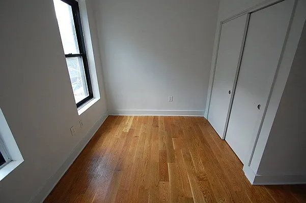 Rented by Compass | media 44