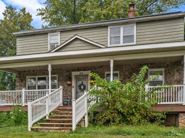 2933 Susquehanna Rd, Roslyn, PA 19001