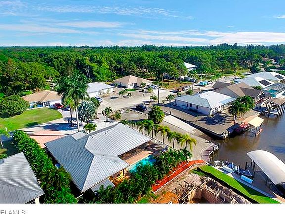 2nd image of 3863 Manatee Dr