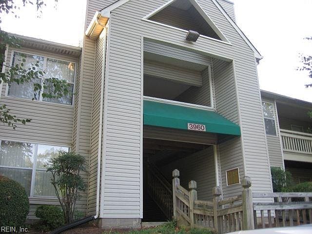 1st image of 3960 Appaloosa Ln APT 204