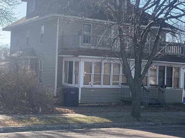 216 W Kemp Ave, Watertown, SD