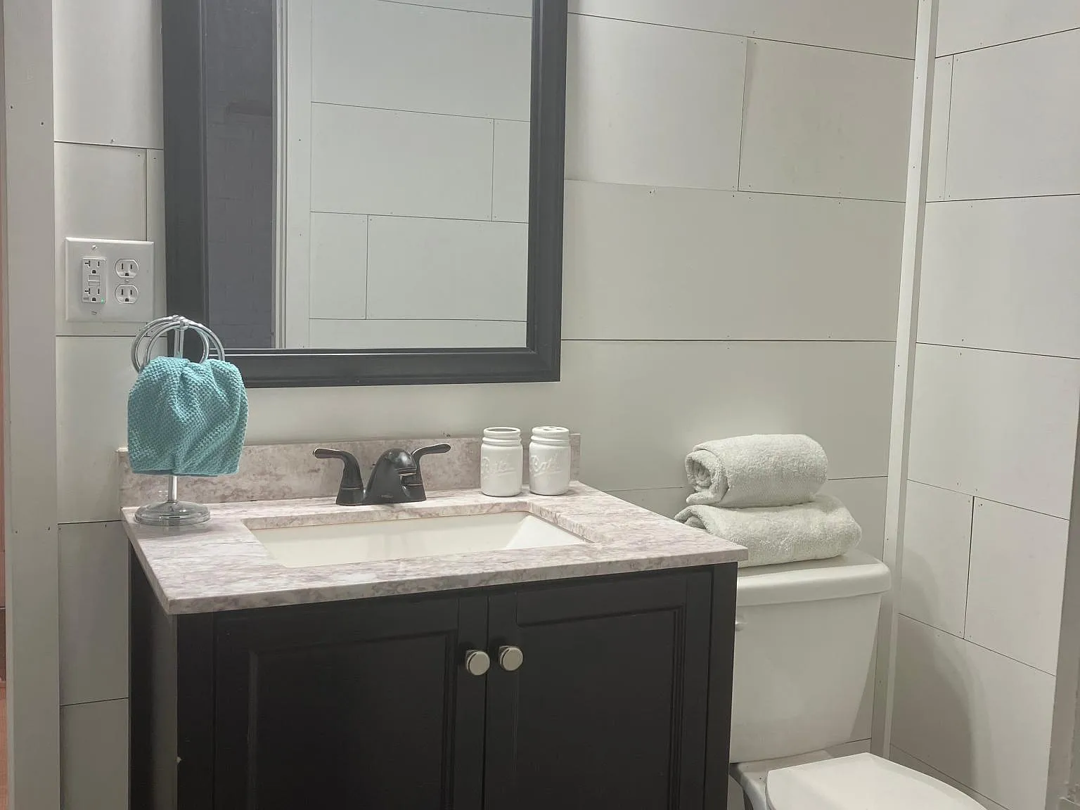 6576 Pond Dr — Photo 3