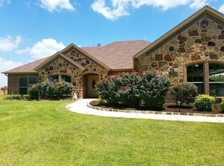 115 Sablewood Ct, Azle, TX 76020