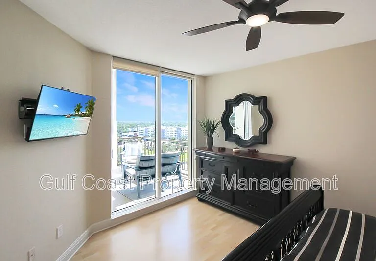 800 N Tamiami Trl #806 — Photo 30