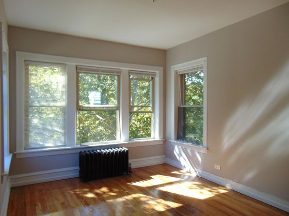 1142 W 78th St APT 1