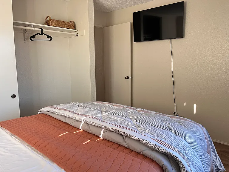 7531 Pacific Ave #9 — Photo 8