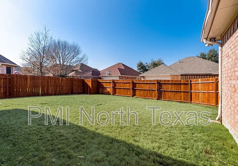4911 Lakeland Dr — Photo 24