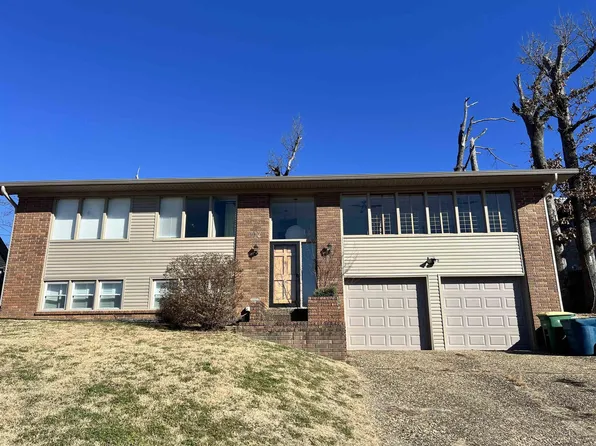 17 Buttermilk Rd, Little Rock, AR 72227