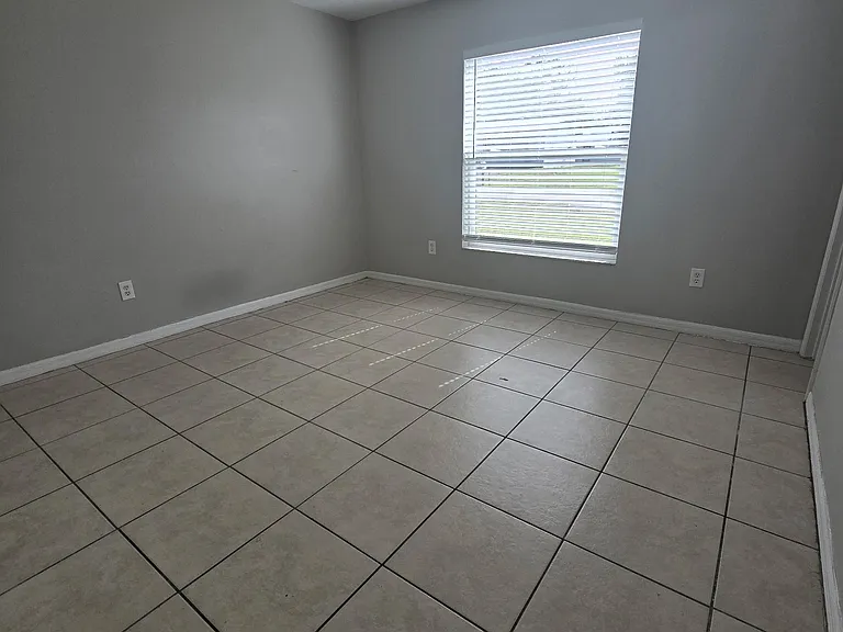 2212 Florida Dr #2 — Photo 7