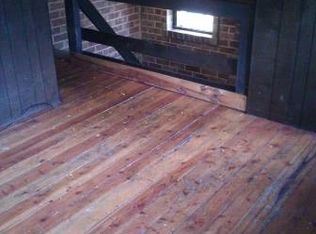 389 N Crystal St APT B3, Elgin, IL 60123