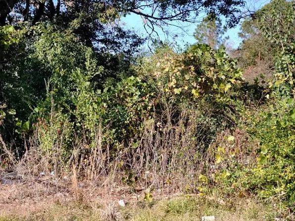 723 E Central Ave, Moultrie, GA 31768