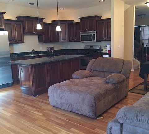 4th image of 54650 Burdette St #53