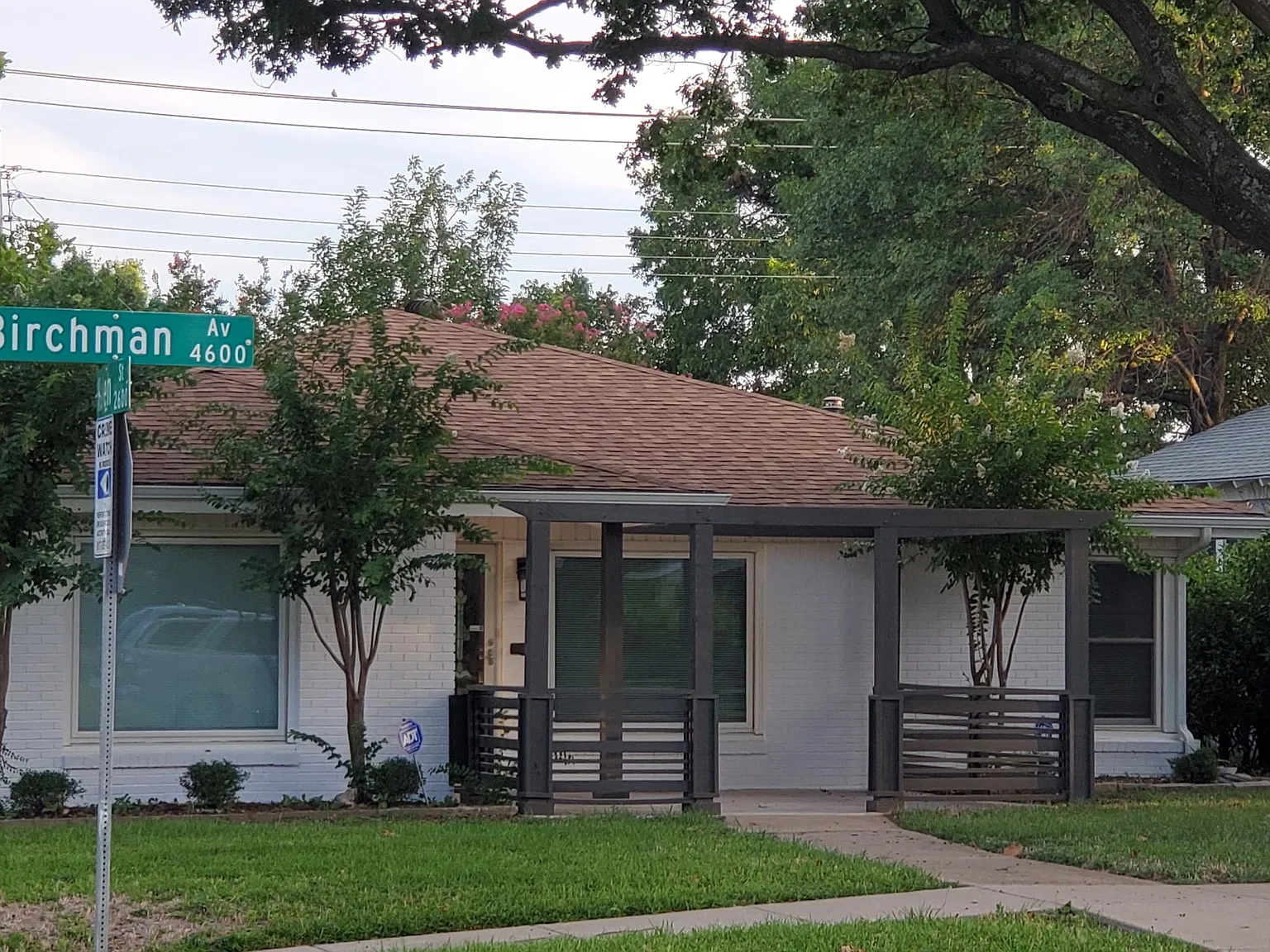 4601 Birchman Ave — Photo 2