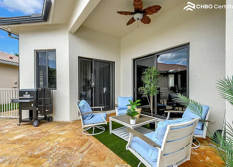 11618 Manatee Bay Ln — Photo 41