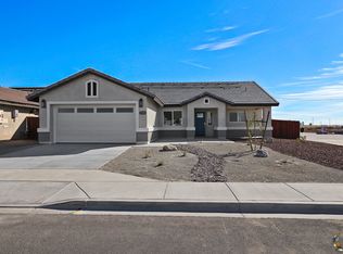 2380 Dale Ct, Imperial, CA 92251