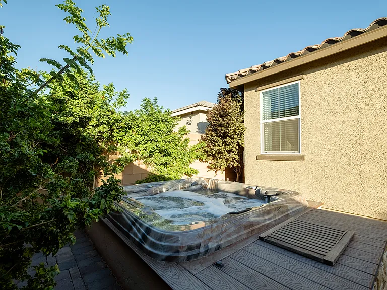 3196 Arco Ave — Photo 31