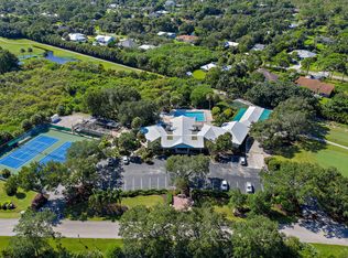 12867 SE Pinehurst Ct, Hobe Sound, FL 33455