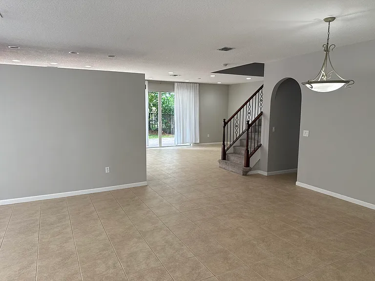 9070 Dupont Pl — Photo 7