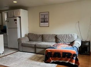 1534 W George St #G, Chicago, IL 60657