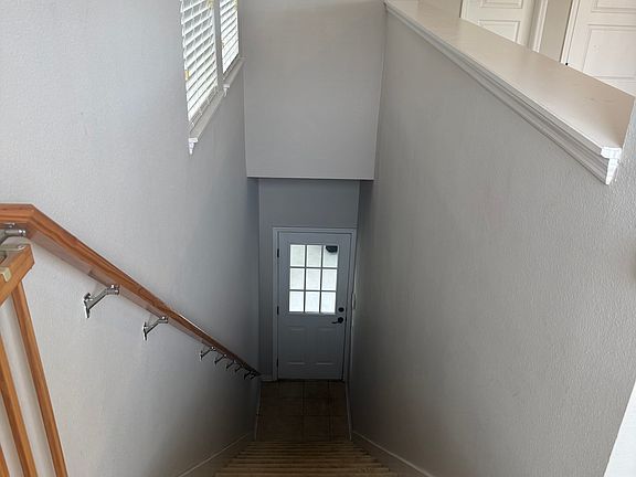 2nd image of 5175 Dorwin Pl #5