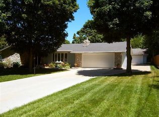 4236 S Farm Road 131, Springfield, MO 65810