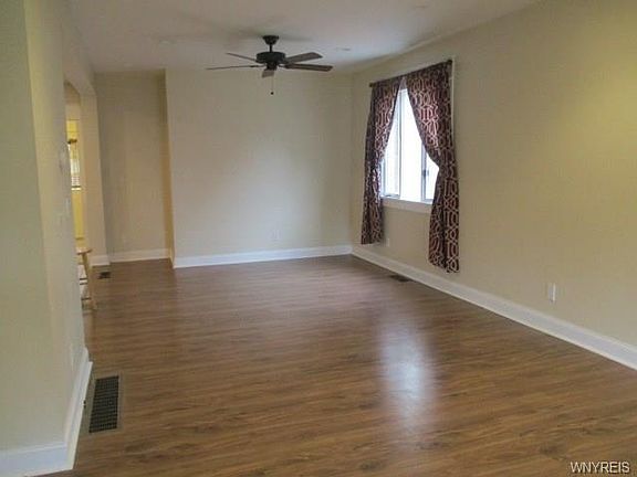 5th image of 37 Richfield Ave