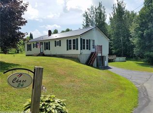 24 Applegate Ln, Wilton, ME 04294