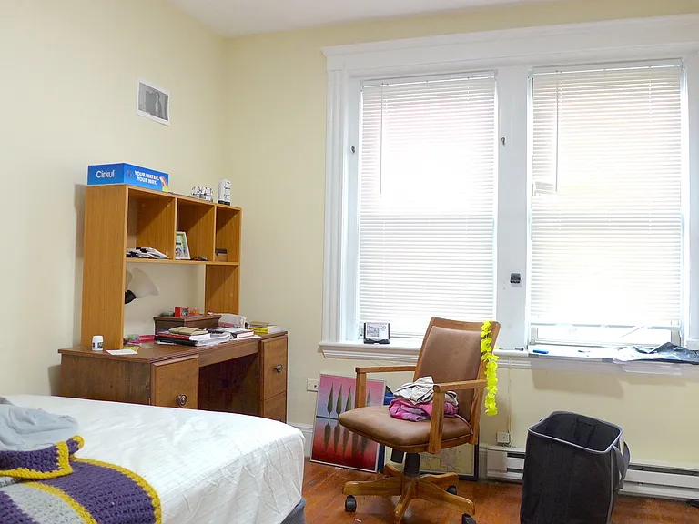 60 Queensberry St #3 — Photo 2
