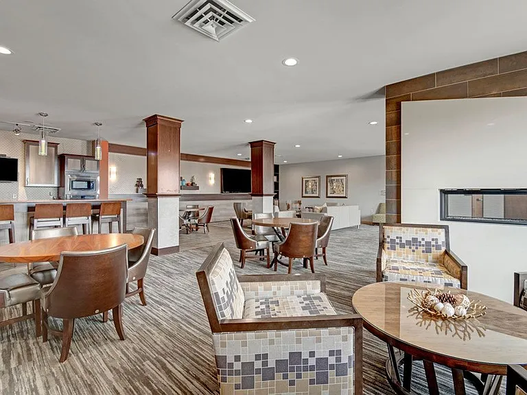 The Vue at Pinnacle Park — Photo 20