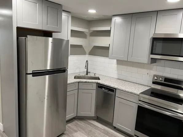 131 S Jefferson Ave APT 2, Loveland, CO 80537