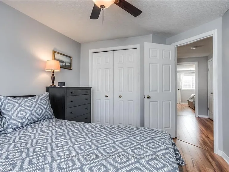 317 Briarmeadow Dr — Photo 11