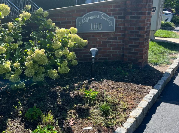 100 Glen Ridge Ave, Glen Ridge, NJ 07028
