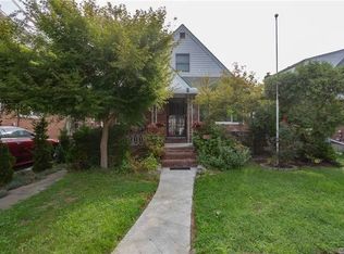 43-31 166th St, Flushing, NY 11358