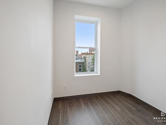 4th image of 2329 Bedford Ave #2BB