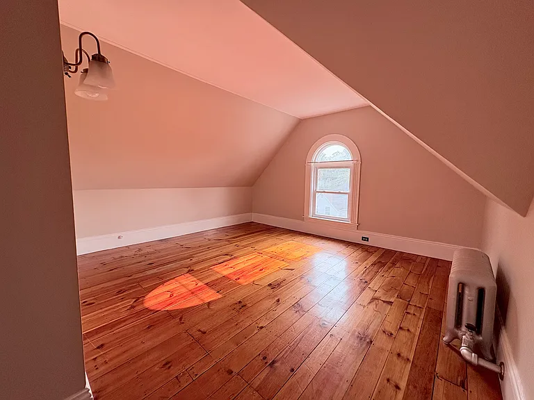883 Union St #3 — Photo 3